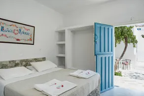 Flat with terrace & garden | Mountain view - Image 2