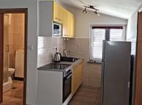 Two Bedroom Apartment with Balcony (A5) - Image 2