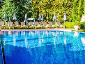 Flat with sauna, heated pool & terrace | Mountain view - Image 2