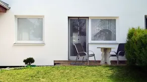 Children-friendly beautiful flat with terrace & garden | Lake view - Image 3