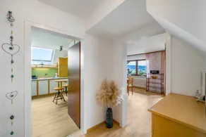 Flat with garden | Garden view - Image 4