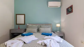 Fully equipped apartment with terrace, private pool & BBQ - Image 5