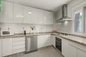 Holiday Home 'Nido' with Mountain View, Wi-Fi and Air Conditioning - Image 5