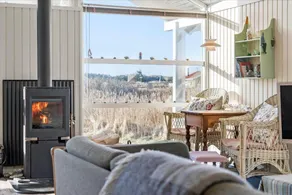 Fully equipped nice house with sauna, terrace & jacuzzi | Beach nearby | Pets are welcome - Image 3