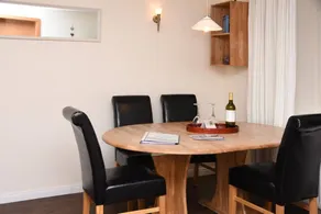 Unsere 4* Ferienwohnung Blaumeise bietet auf 50 m² Platz für bis zu 4 Personen - Image 3