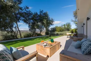 Villa avec terrasse, internet haut débit et jardin | Vue montagne - Image 3