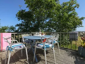 Cottage with garden | Beach view - Image 5