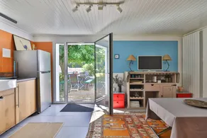 Bed and breakfast with terrace, pool & BBQ | Garden view | Perfect for remote work - Image 5