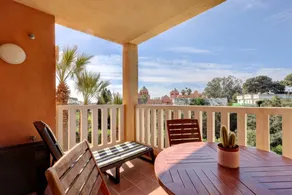 Fantastico appartamento con piscina, terrazza e giardino | Vista sul giardino - Image 3