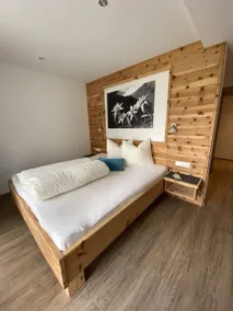 Apartment with garden, terrace & sauna - Image 2
