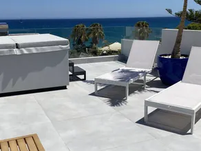 Fully equipped flat with terrace, hot tub & BBQ | Next to the beach - Image 2