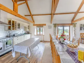 Cottage with terrace, pool & garden - Image 5
