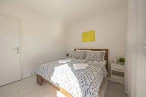 Wonderful apartment with garden & terrace | Garden view - Image 3
