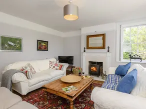 Children-friendly beautiful cottage with garden & barbeque | Pet-friendly - Image 3