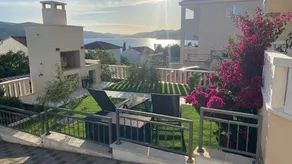 Flat with terrace & barbecue | Sea view - Image 3