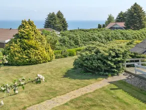 Children-friendly house with barbeque | Sea view - Image 4