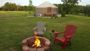 Luxurious Lakefront Yurt Rental for a Romantic Getaway near Grapevine, Texas - Image 5
