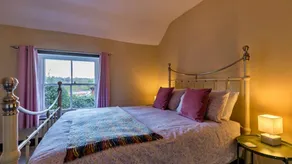 Wonderful holiday home with garden - Image 5