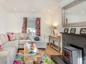 Family-oriented cottage with garden | Pets allowed - Image 3