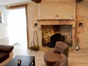 Cottage with barbeque - Image 2