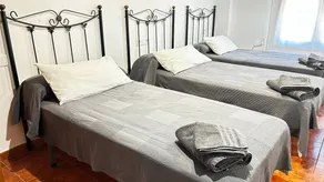Apartment 'Tres' with Mountain View, Shared Terrace and Wi-Fi - Image 5