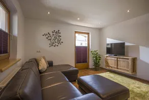 Family-oriented flat with terrace & garden | Pets allowed - Image 5