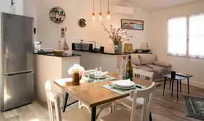 Gîte avec piscine privée, terrasse et jardin - Image 3