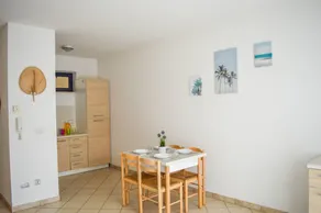 Apartment with pool | Beach view | Close to the beach | Pets allowed - Image 4