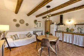 Casa vacacional con jardín, piscina y terraza | Vistas al jardín - Image 5