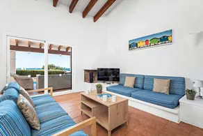 Villa with terrace, private pool & barbeque | Sea view - Image 4