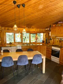 Family-friendly cabin right by Fidjeland ski center - Image 3