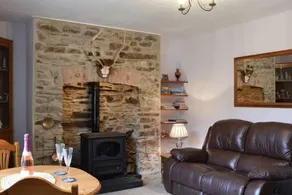 Fully equipped wonderful holiday home with garden | Pet-friendly - Image 2