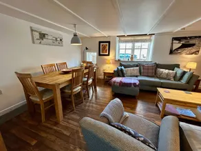 Family-oriented nice cottage with garden & terrace | Pets are welcome - Image 3