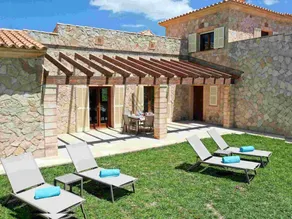 Cottage avec piscine privée, jardin et terrasse - Image 5