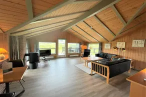 Fully equipped nice holiday home with terrace & sauna | Close to the beach | Pets are welcome - Image 2