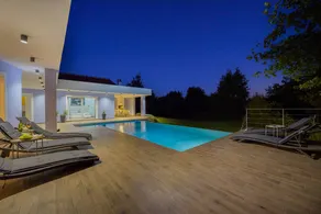 Villa totalmente equipada con barbacoa y piscina climatizada | Acepta mascotas - Image 2