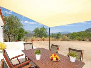 Beautiful holiday home with terrace, BBQ & garden | Mountain view | Pets allowed - Image 2