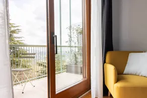 Fully equipped dedicated room with terrace & garden | Garden view | Good for workation | Pets allowed - Image 3
