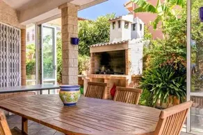 Voll ausgestattete Villa mit Terrasse, Grill und Pool | Poolblick | Perfekt für die Arbeit von Zuhause - Image 2