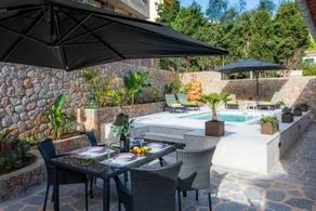 Holiday apartment with terrace | Mountain view - Image 5
