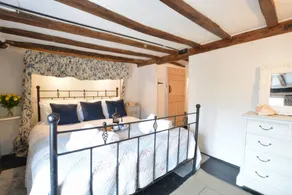 Cottage with 2 bedrooms for 4 persons - Image 3