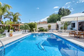 Appartement avec barbecue, jardin et terrasse | Vue jardin - Image 2