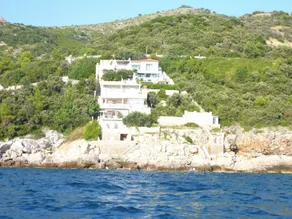 House with pool & terrace - Image 5