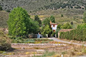 Holiday home with barbeque, pool & garden - Image 2