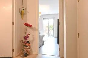 Pleasant apartment with terrace & garden - Image 5