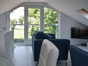 Cottage with barbeque & garden | River view - Image 5