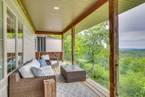 'wanlass' House: Elevated Retreat Near La Crosse! - Image 2