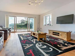 Landhaus mit Whirlpool und Garten - Image 5