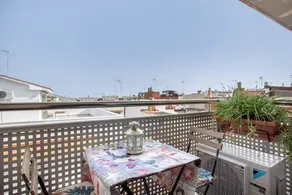Appartamento con terrazza | Vista sulla montagna | Adatto per il telelavoro - Image 4