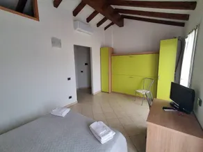 Agriturismo Borgoameno: CAMERA 4 VERDE, NO KITCHEN - Image 3